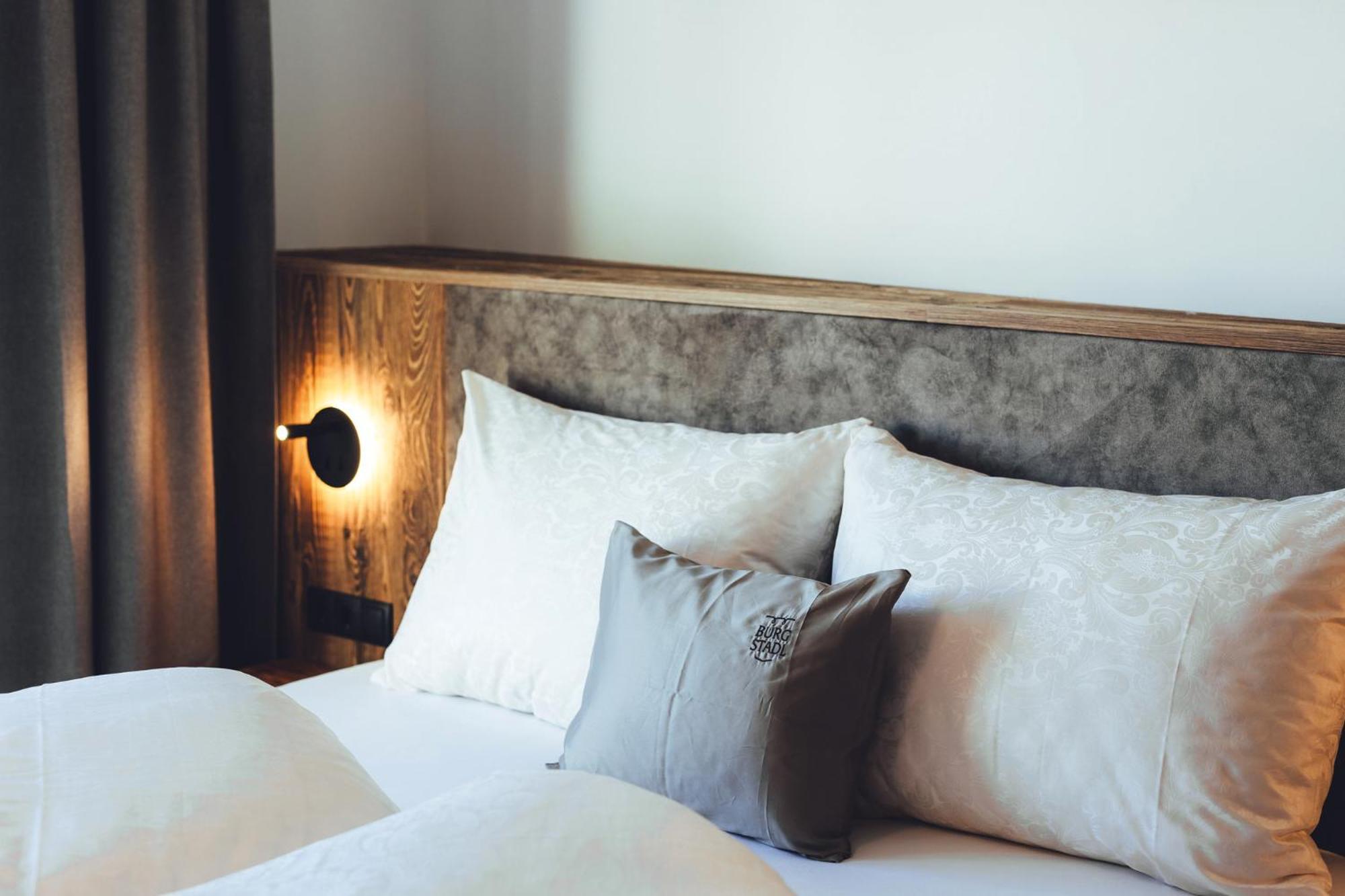 Burgstadl Aparthotel & Restaurant Ladis Εξωτερικό φωτογραφία