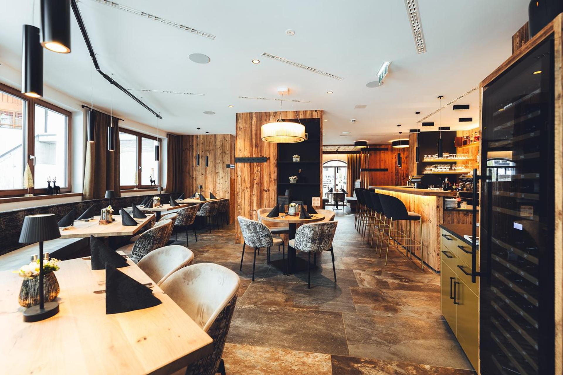 Burgstadl Aparthotel & Restaurant Ladis Εξωτερικό φωτογραφία